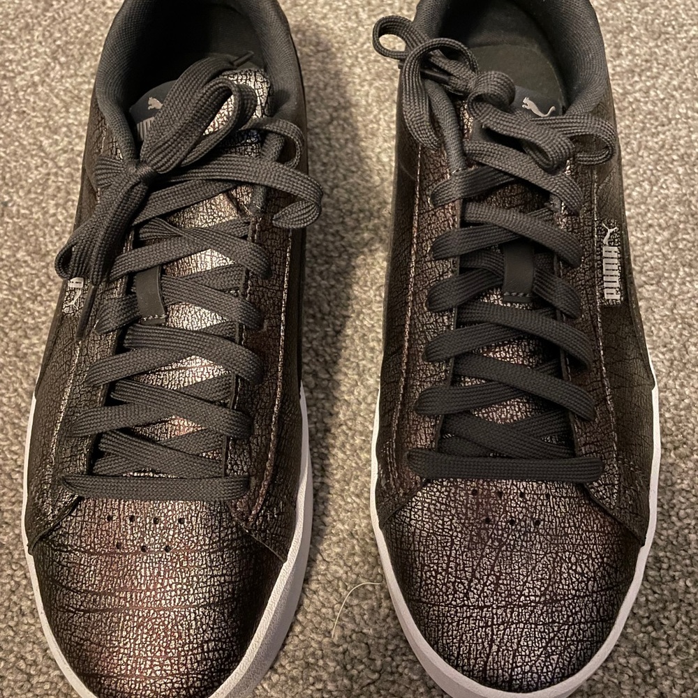 Puma sneakers